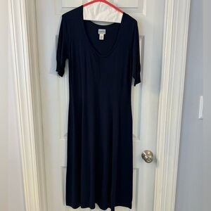 Womens Chicos navy Dress size M 8-10 (Chico's 1) Midi scoop neck